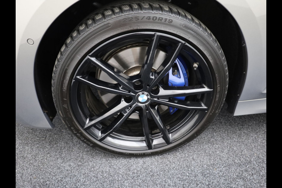 BMW 3-serie 330e High Executive | Schuif/Kanteldak | Head up | Laser Led | Memory | Harman Kardon | Trekhaak | Prijs Rijklaar!!