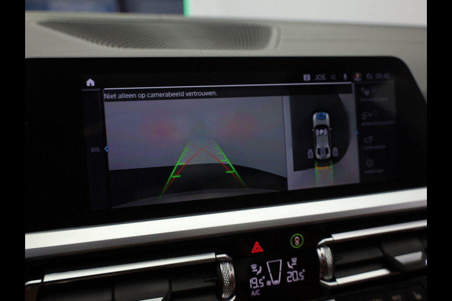 BMW 3-serie 330e High Executive | Schuif/Kanteldak | Head up | Laser Led | Memory | Harman Kardon | Trekhaak | Prijs Rijklaar!!