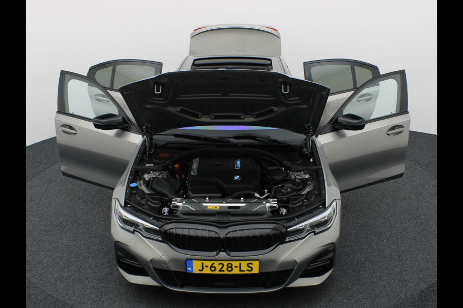 BMW 3-serie 330e High Executive | Schuif/Kanteldak | Head up | Laser Led | Memory | Harman Kardon | Trekhaak | Prijs Rijklaar!!