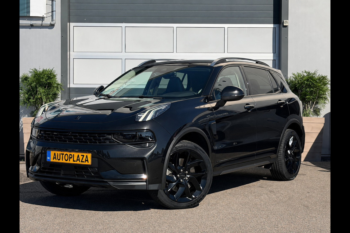 Lynk & Co 01 1.5 | FULL BLACK |NAP | PANORAMA | CAMERA | CARPLAY | INRUIL MOGELIJK