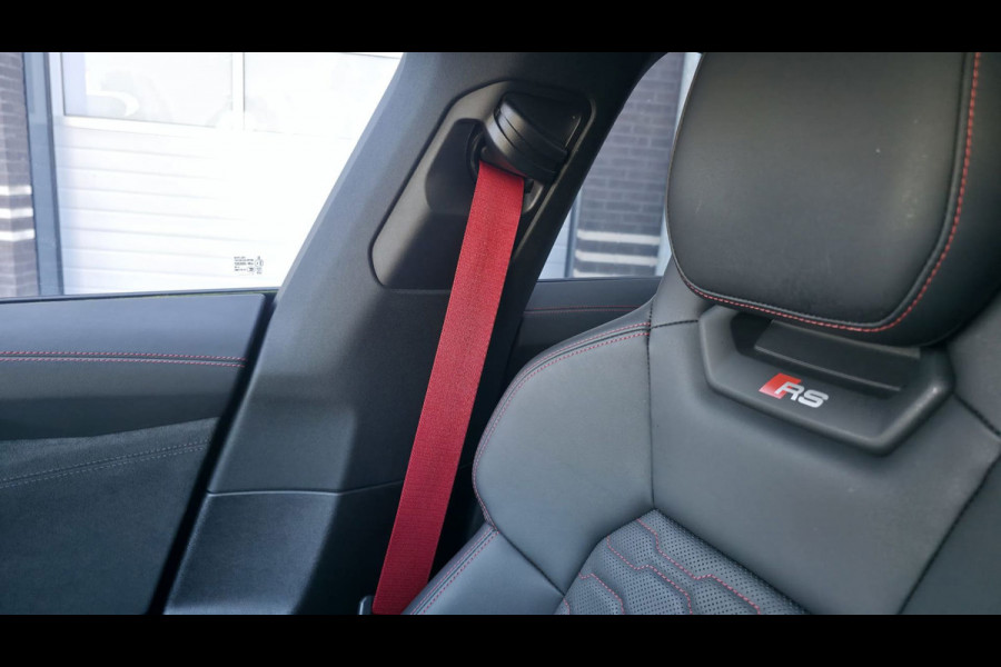 Audi e-tron GT RS 93 kWh | Carbon | B&O 3D | Massage | SOH 91% | HUD | BTW | ACC | 360cam | Stoelkoeling | DriveSelect | Sunroof |