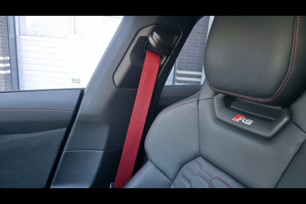 Audi e-tron GT RS 93 kWh | Carbon | B&O 3D | Massage | SOH 91% | HUD | BTW | ACC | 360cam | Stoelkoeling | DriveSelect | Sunroof |