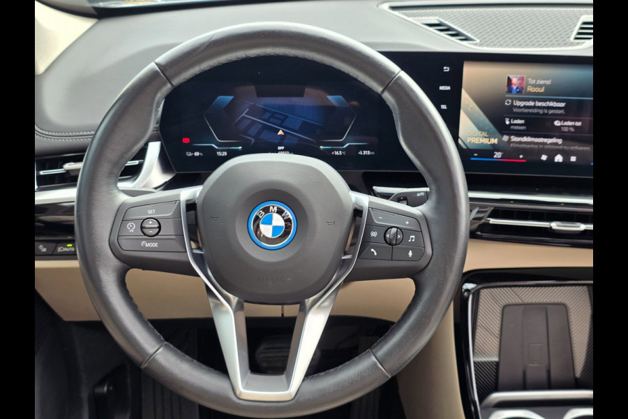 BMW iX1 EDrive20 67 kWh | NAP | 100% SOH | PANO | LEDER | TREKHAAK