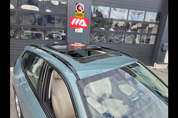 BMW iX1 EDrive20 67 kWh | NAP | 100% SOH | PANO | LEDER | TREKHAAK