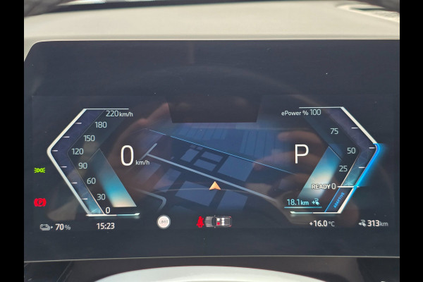 BMW iX1 EDrive20 67 kWh | NAP | 100% SOH | PANO | LEDER | TREKHAAK