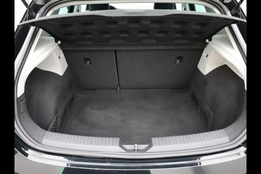 Seat Leon 1.0 TSI Style Ultimate Edition | Camera | Keyless | Apple Carplay \ Android | Prijs Rijklaar!!