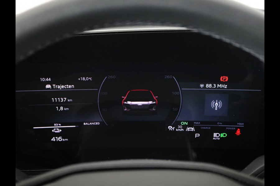 Audi A6 Avant e-tron Advanced edition 83 kWh 286 pk | SOH 92,64%  | Luchtvering | Navigatie | Warmtepomp | Trekhaak (wegklapbaar) | Parkeersensoren (Park assist) | Winterbandenset | Rondomzicht camera | Elektr. voorstoelen | Multimedia scherm passagier | Verlengde garantie