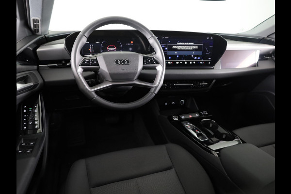 Audi A6 Avant e-tron Advanced edition 83 kWh 286 pk | SOH 92,64%  | Luchtvering | Navigatie | Warmtepomp | Trekhaak (wegklapbaar) | Parkeersensoren (Park assist) | Winterbandenset | Rondomzicht camera | Elektr. voorstoelen | Multimedia scherm passagier | Verlengde garantie
