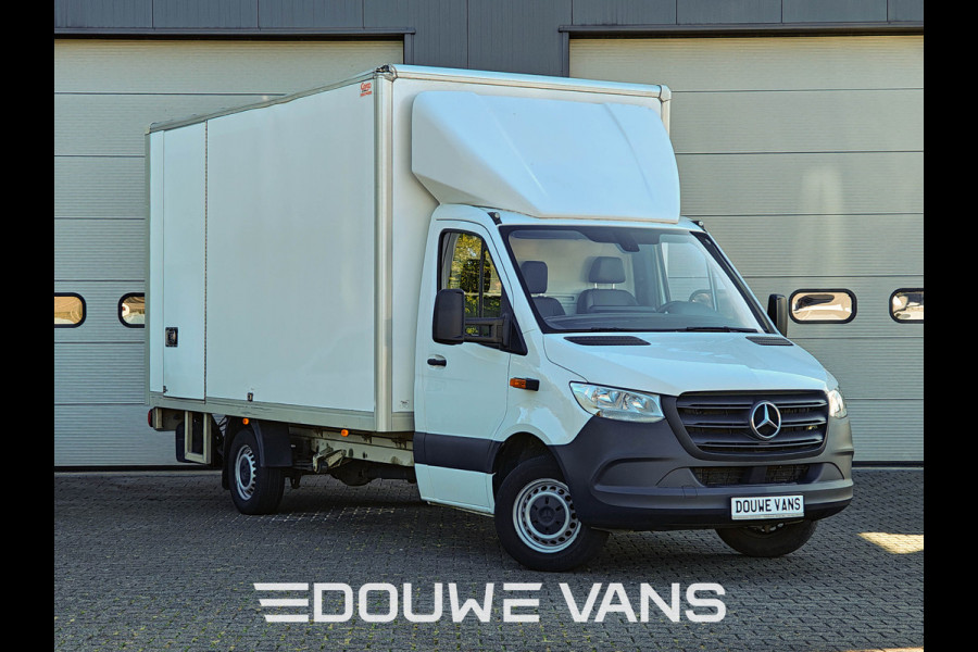 Mercedes-Benz Sprinter 317 170 PK Bakwagen Zijdeur Automaat Airco Leder DAB Laadklep Lat om Lat MBUX