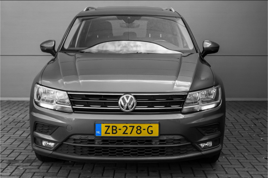 Volkswagen Tiguan 1.5 TSI ACT Comfortline Business Pano ACC Trekhaak