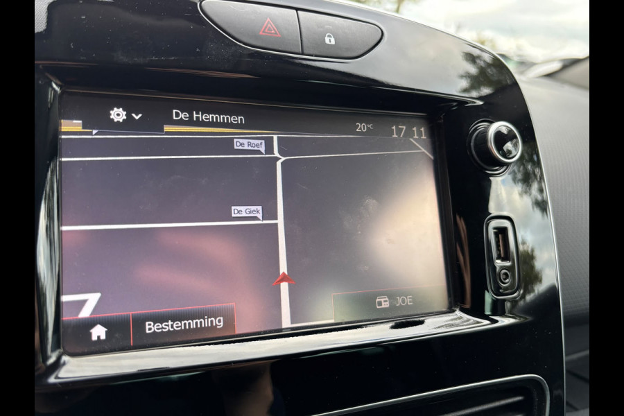 Renault Clio 0.9 TCe Limited | Parkeersensoren | Bluetooth | Keyless | Navi | Cruise