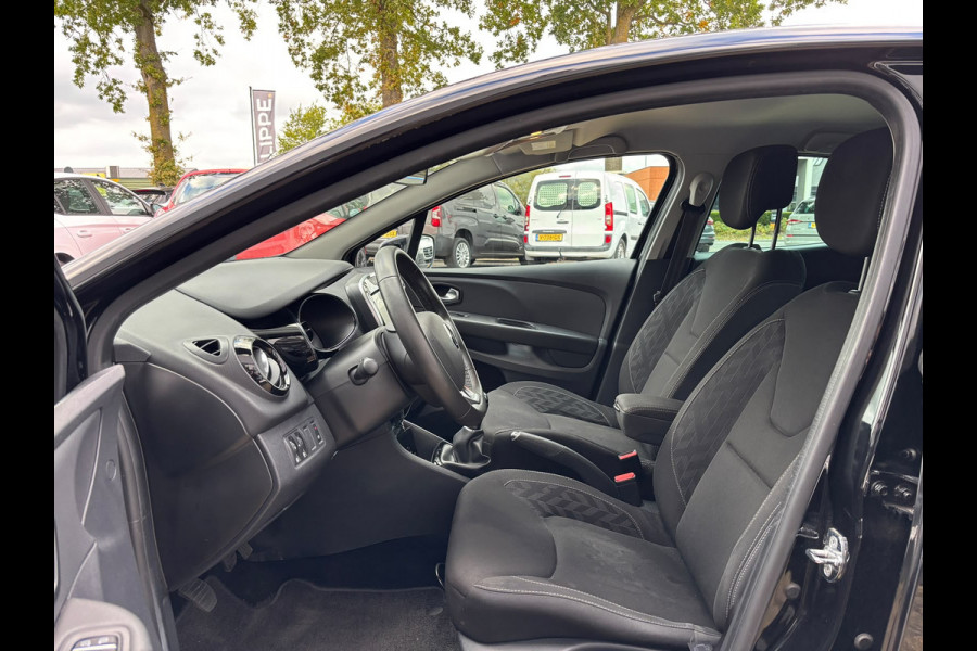 Renault Clio 0.9 TCe Limited | Parkeersensoren | Bluetooth | Keyless | Navi | Cruise