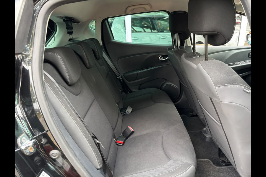 Renault Clio 0.9 TCe Limited | Parkeersensoren | Bluetooth | Keyless | Navi | Cruise