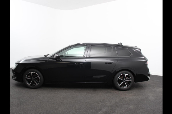Opel Astra Sports Tourer 1.2 Turbo Hybrid GS Automaat Climate control Adaptieve cruise control Panorama dak Stoelverwarming Stuurverwarming Navigatie Apple Carplay/ Android Auto Lichtmetalen velgen