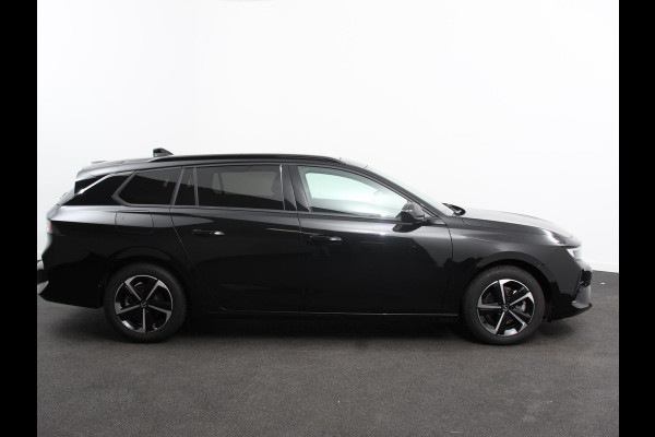 Opel Astra Sports Tourer 1.2 Turbo Hybrid GS Automaat Climate control Adaptieve cruise control Panorama dak Stoelverwarming Stuurverwarming Navigatie Apple Carplay/ Android Auto Lichtmetalen velgen