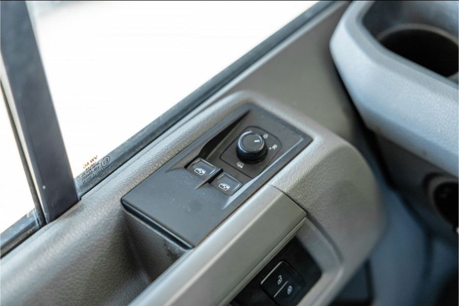 MAN TGE 35 2.0 L3H2 DSG | ACC | Standkachel | CarPlay | Navigatie | Camera | MF Stuur | Sortimo | DAB | Stoelverwarming | Nieuwe APK