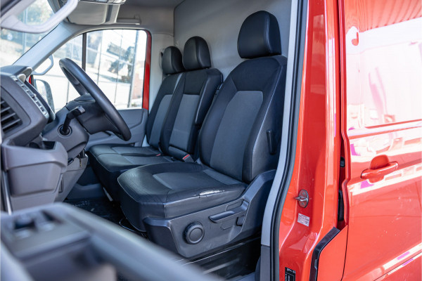 MAN TGE 35 2.0 L3H2 DSG | ACC | Standkachel | CarPlay | Navigatie | Camera | MF Stuur | Sortimo | DAB | Stoelverwarming | Nieuwe APK