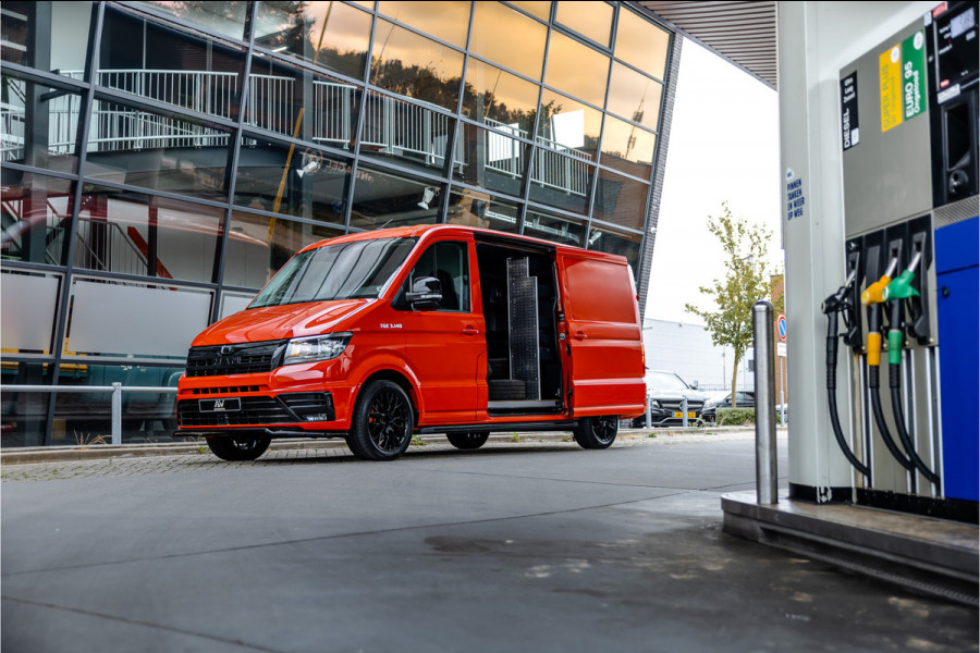 MAN TGE 35 2.0 L3H2 DSG | ACC | Standkachel | CarPlay | Navigatie | Camera | MF Stuur | Sortimo | DAB | Stoelverwarming | Nieuwe APK