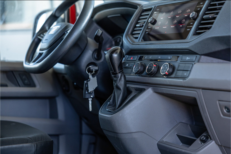 MAN TGE 35 2.0 L3H2 DSG | ACC | Standkachel | CarPlay | Navigatie | Camera | MF Stuur | Sortimo | DAB | Stoelverwarming | Nieuwe APK