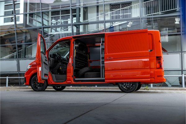 MAN TGE 35 2.0 L3H2 DSG | ACC | Standkachel | CarPlay | Navigatie | Camera | MF Stuur | Sortimo | DAB | Stoelverwarming | Nieuwe APK