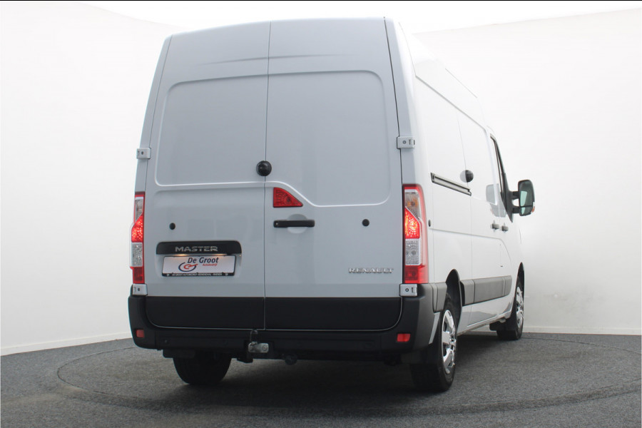 Renault Master T35 2.3 dCi 180 L2H2 3-Zits, Camera, Apple Carplay, Trekhaak, Cruise, PDC