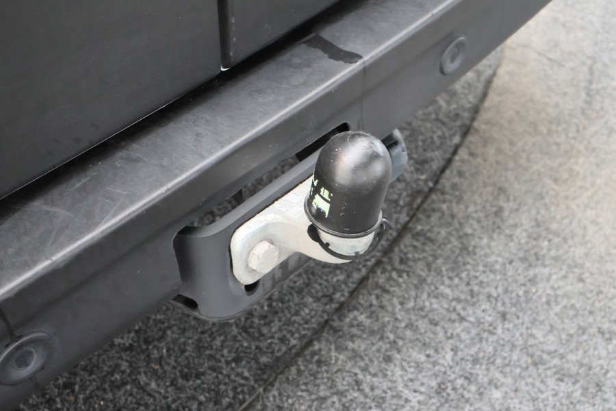 Renault Master T35 2.3 dCi 180 L2H2 3-Zits, Camera, Apple Carplay, Trekhaak, Cruise, PDC