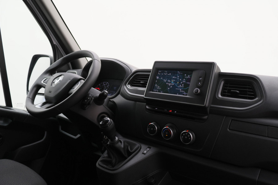 Renault Master T35 2.3 dCi 180 L2H2 3-Zits, Camera, Apple Carplay, Trekhaak, Cruise, PDC