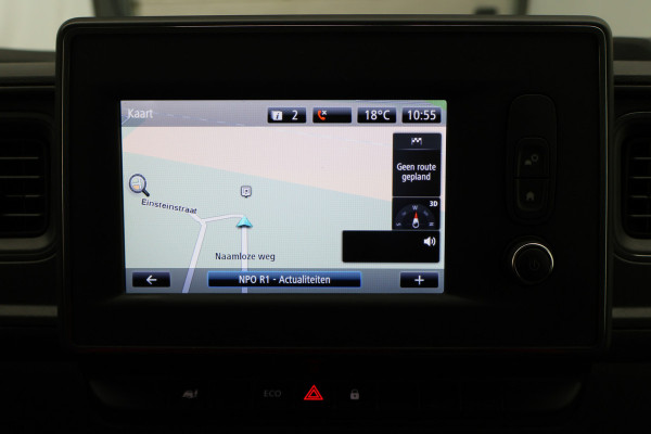 Renault Master T35 2.3 dCi 180 L2H2 3-Zits, Camera, Apple Carplay, Trekhaak, Cruise, PDC