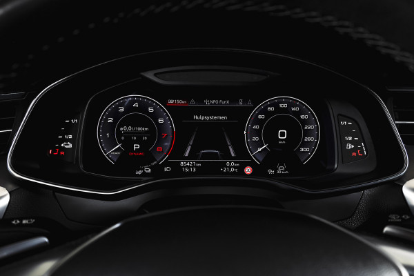 Audi A6 Avant 55 TFSI e quattro S edition Competition | S/K-Panodak | Adapt. Cruise | Stoelverw. | PDC | Camera | NAV + App. Connect | ECC | Elek. Klep | LM 21" |