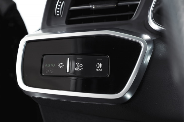 Audi A6 Avant 55 TFSI e quattro S edition Competition | S/K-Panodak | Adapt. Cruise | Stoelverw. | PDC | Camera | NAV + App. Connect | ECC | Elek. Klep | LM 21" |