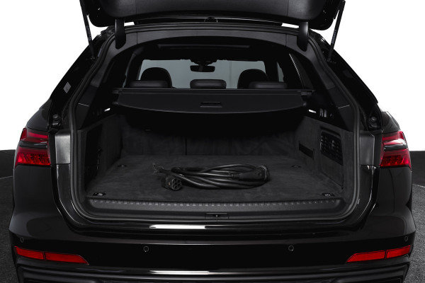 Audi A6 Avant 55 TFSI e quattro S edition Competition | S/K-Panodak | Adapt. Cruise | Stoelverw. | PDC | Camera | NAV + App. Connect | ECC | Elek. Klep | LM 21" |
