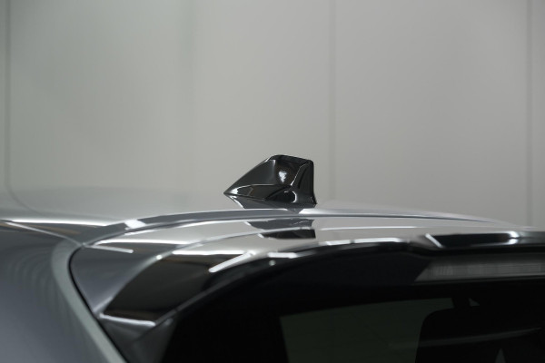 Peugeot 208 1.2 Hybrid 145 e-DCS6 GT | Alcantara Pakket | Camera | Apple Carplay | Stoelverwarming