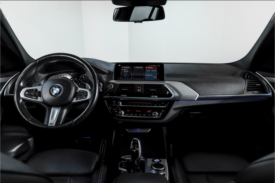 BMW X3 xDrive20i 184 PK High Executive Org. NL | M-Sport | Afn. Trekhaak | All season | Cruise | Stoelverw. | PDC | Camera | NAV | ECC | Elek. Klep | LM 20" |