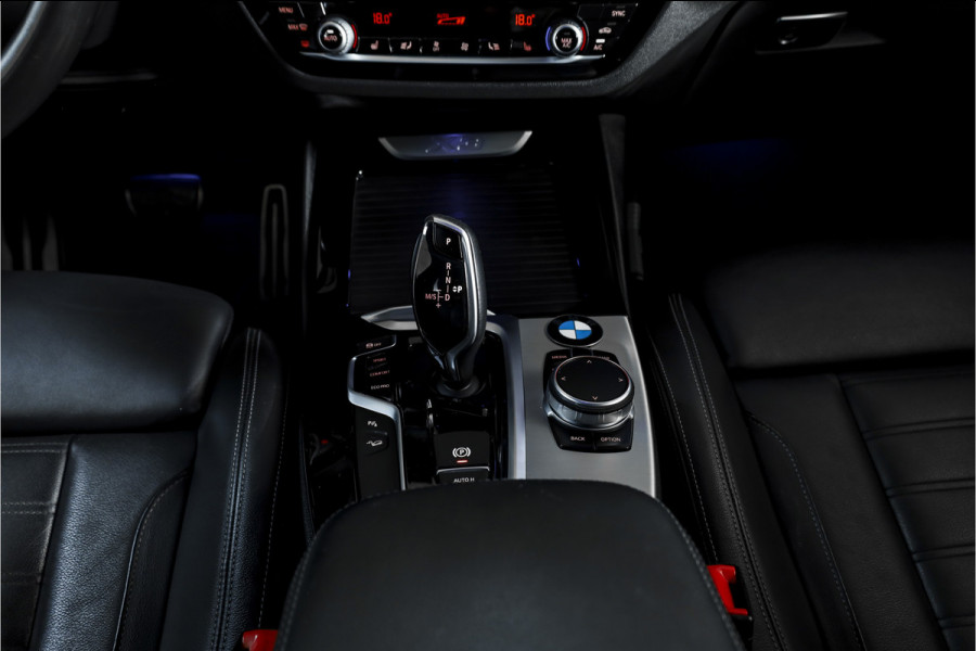 BMW X3 xDrive20i 184 PK High Executive Org. NL | M-Sport | Afn. Trekhaak | All season | Cruise | Stoelverw. | PDC | Camera | NAV | ECC | Elek. Klep | LM 20" |