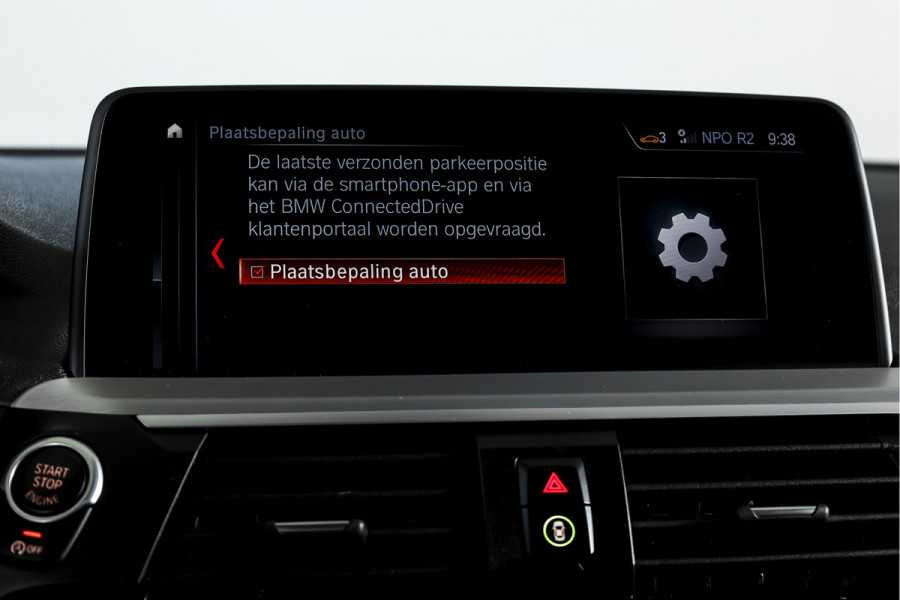 BMW X3 xDrive20i 184 PK High Executive Org. NL | M-Sport | Afn. Trekhaak | All season | Cruise | Stoelverw. | PDC | Camera | NAV | ECC | Elek. Klep | LM 20" |