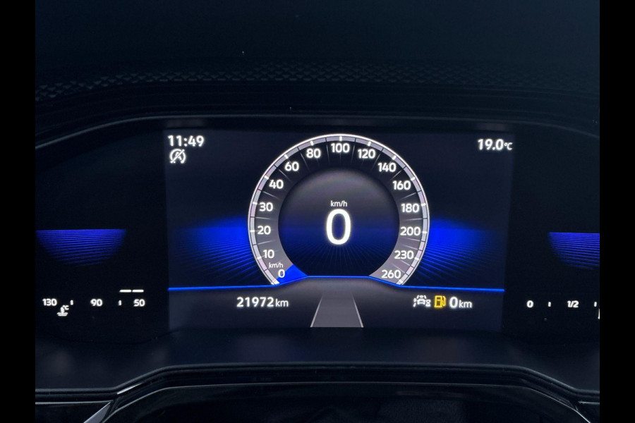 Volkswagen Polo 1.0 TSI Life 95 pk | Navigatie via App | Parkeersensoren | Achteruitrijcamera | Adaptieve cruise control | Stoelverwarming | Lane assist | LED |