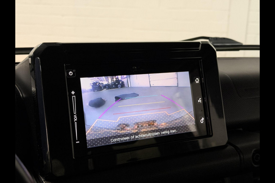 Suzuki Jimny 1.5 Stijl 4 persoons | Trekhaak | Stoelverwarming | Cruise-/climate control | Achteruitrij camera | Carplay