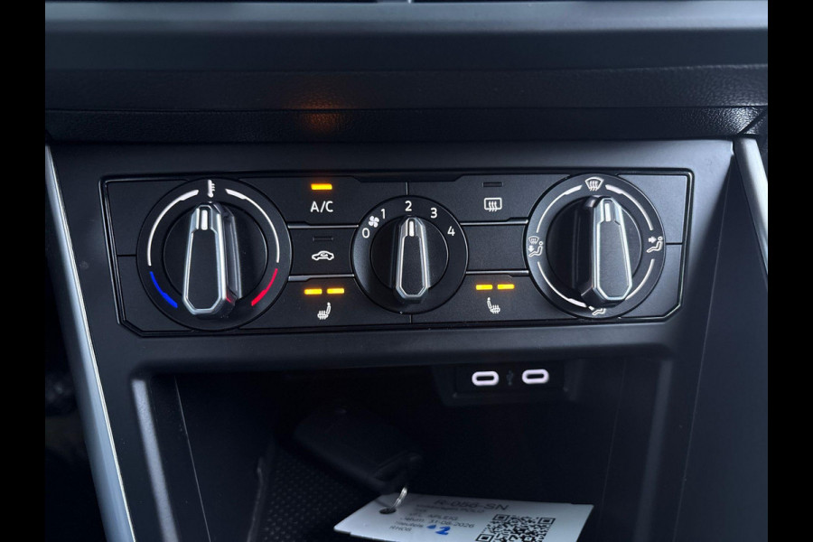 Volkswagen Polo 1.0 TSI Life 95 pk | Navigatie via App | Parkeersensoren | Achteruitrijcamera | Adaptieve cruise control | Stoelverwarming | Lane assist | LED |