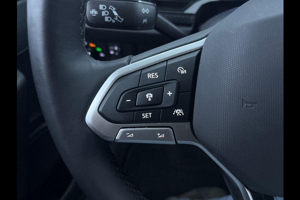 Volkswagen Polo 1.0 TSI Life 95 pk | Navigatie via App | Parkeersensoren | Achteruitrijcamera | Adaptieve cruise control | Stoelverwarming | Lane assist | LED |