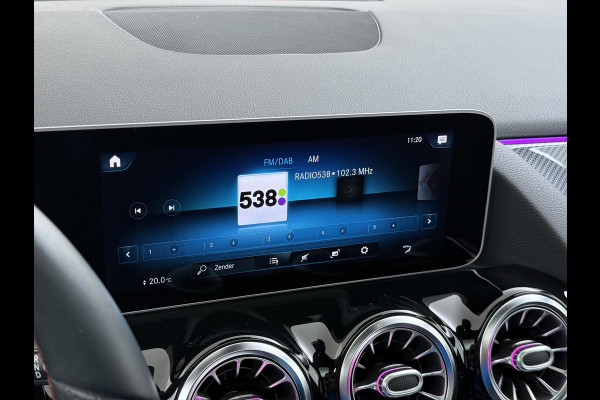 Mercedes-Benz GLA GLA 250 4MATIC AMG Line | Trekhaak Panorama Dodehoek Sfeerverlichting