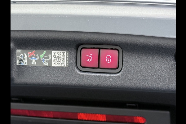 Mercedes-Benz C-Klasse 180 AMG Line | Pano Memory Keyless Digital 360 Camera