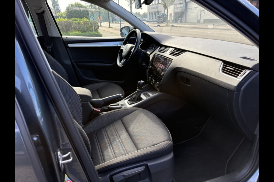Škoda Octavia Combi 1.5 TSI DSG Greentech Ambition Business Automaat