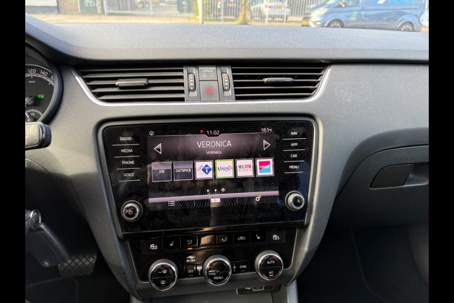 Škoda Octavia Combi 1.5 TSI DSG Greentech Ambition Business Automaat