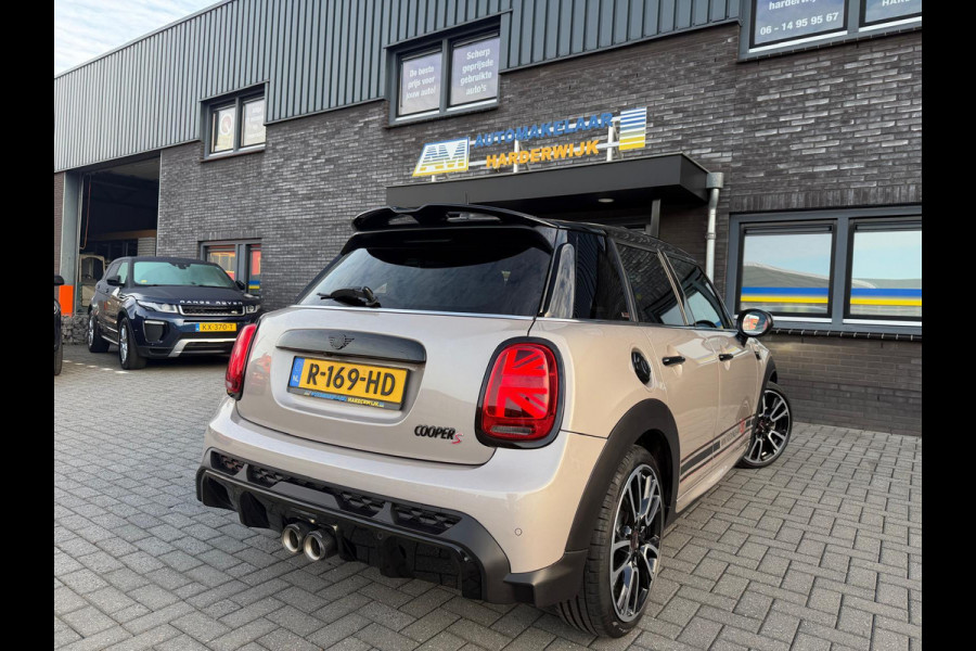 MINI 5-deurs 2.0 Cooper S Rockingham GT Edition | 1E EIGENAAR | 3/6/12MND GARANTIE | AUTOMAAT | LED | PANO | CRUISE | DAB | HEAD-UP | STOELVERWM. |