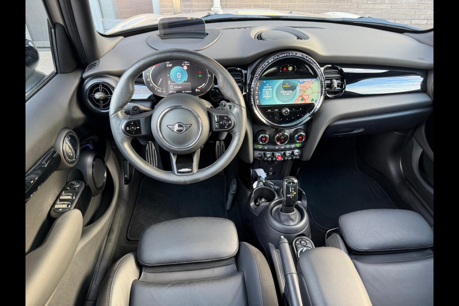 MINI 5-deurs 2.0 Cooper S Rockingham GT Edition | 1E EIGENAAR | 3/6/12MND GARANTIE | AUTOMAAT | LED | PANO | CRUISE | DAB | HEAD-UP | STOELVERWM. |