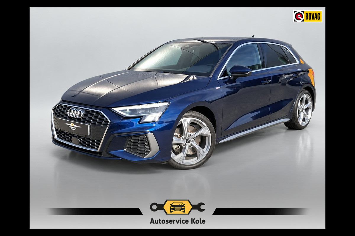 Audi A3 Sportback 30 TFSI S-line edition AUTOMAAT * Navigatie * Parkeersensoren * Audi Sound *