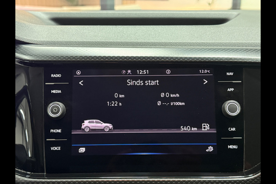 Volkswagen T-Cross Automaat | Ascot Grey | ACC | Camera | Virtual Cockpit 110PK