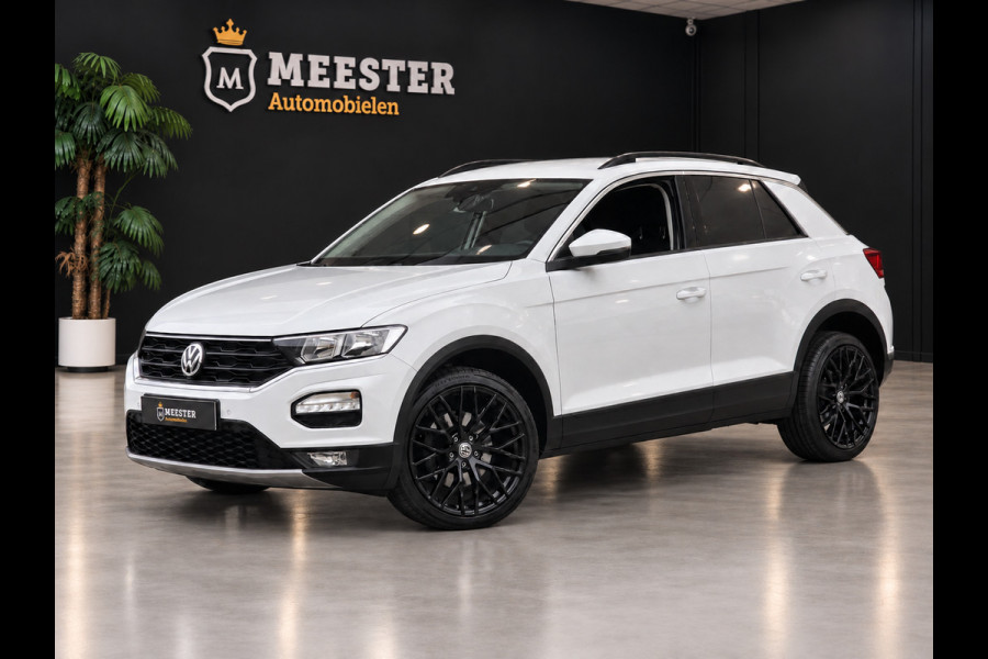 Volkswagen T-Roc 1.5 TSI Style |STUUR/STOELVERW.|ACC|CAMERA