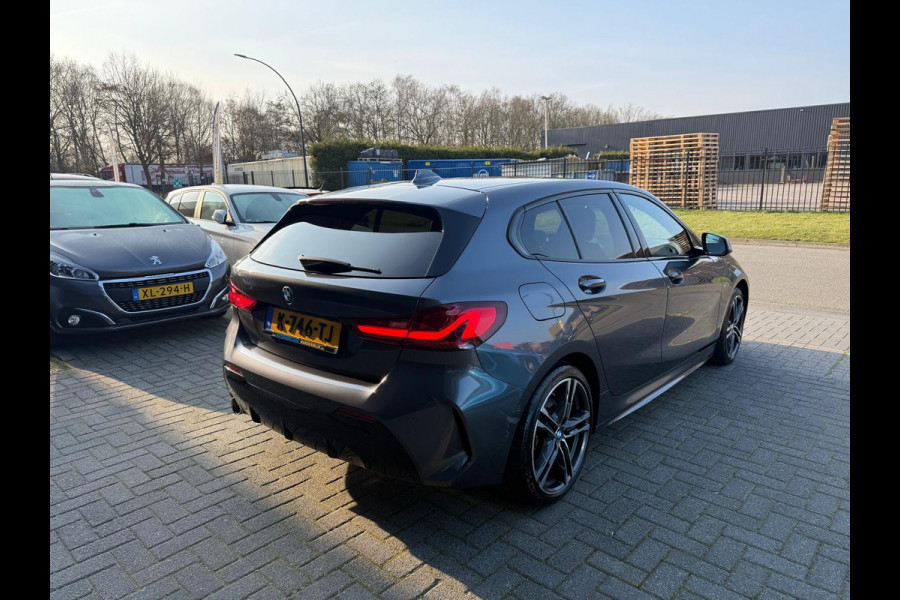 BMW 1-serie 116d Executive | 1E EIGENAAR | 3/6/12MND GARANTIE | AUTOMAAT | LED | CARPLAY | SFEERVERLICHTING | CRUISE | AIRCO |