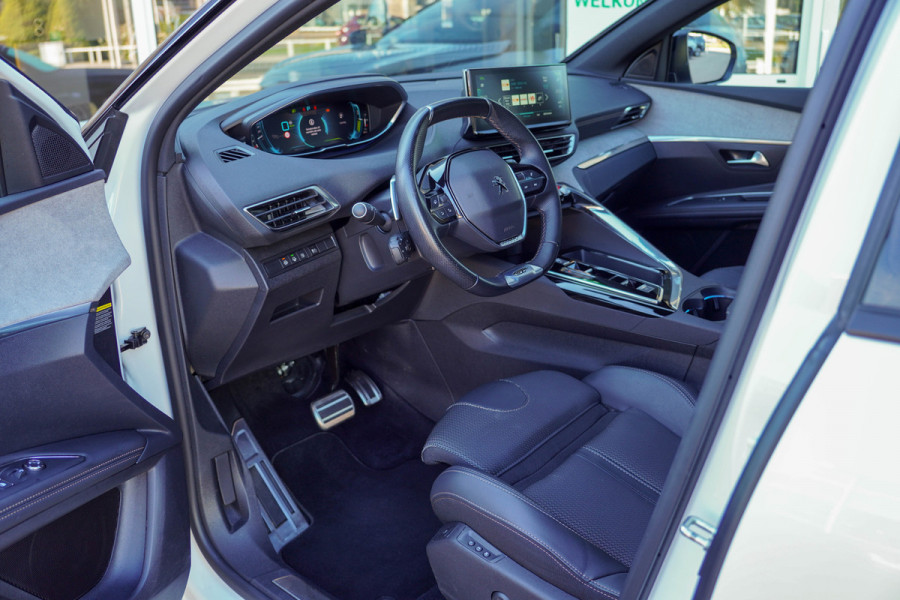 Peugeot 3008 1.6 HYbrid 225 GT |  Panoramadak | Trekhaak | SoH 96%